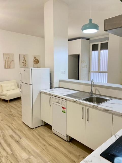 Flamenca Triana - Apartamento Wifi Con 2 Dormitorios 2 Sofas Camas 2 Banos Sevilla Exterior foto